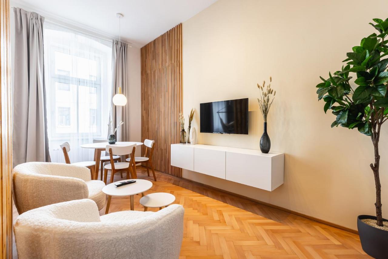 Classy And Elegant Apartments In A Calm Area Vienna Exterior photo