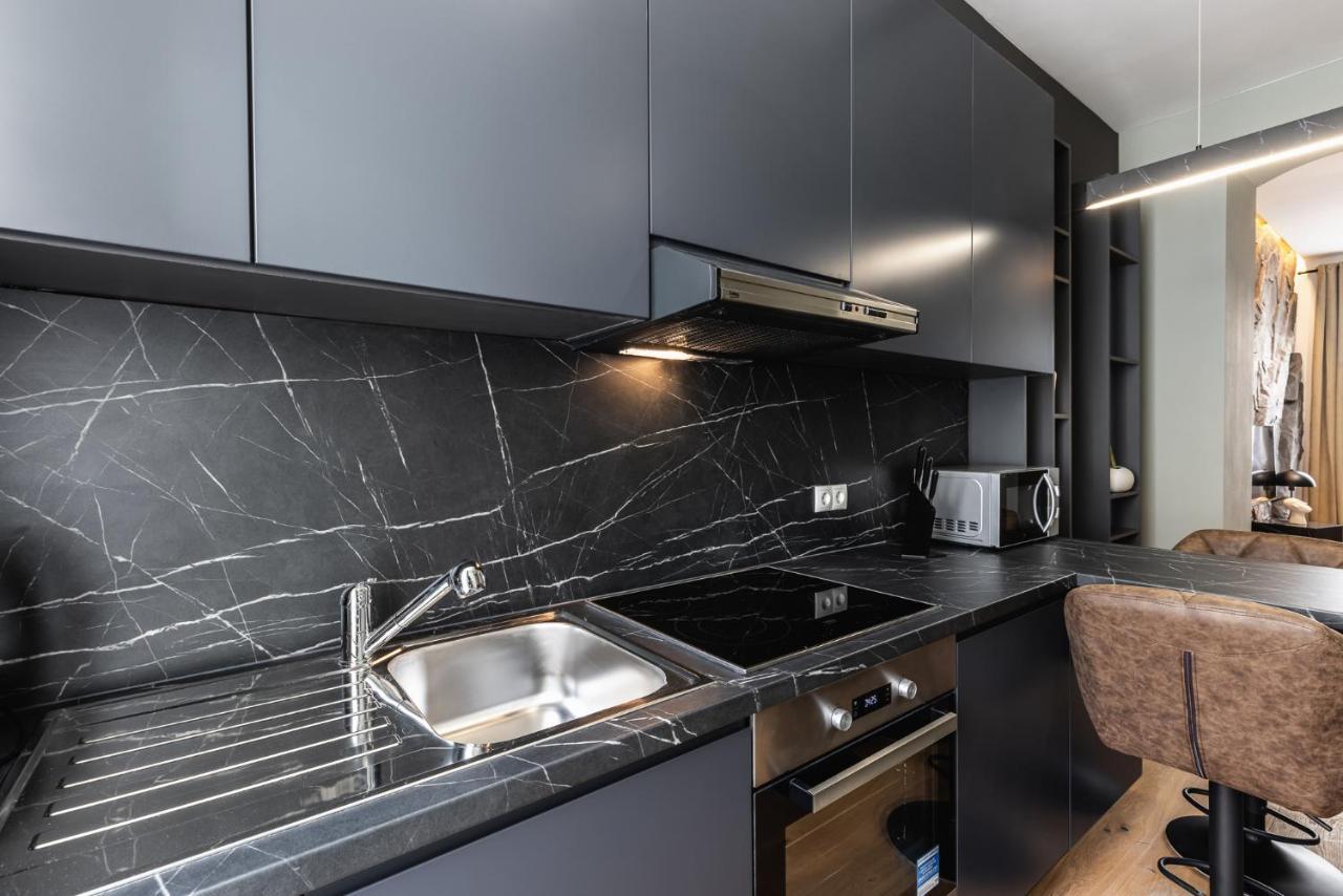 Classy And Elegant Apartments In A Calm Area Vienna Exterior photo